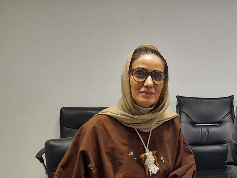 توسعه زنجیره صنایع دستی کشور با انعقاد قرارداد مشارکت با سرخوشه تولید گیوه و کفش دست‌دوز